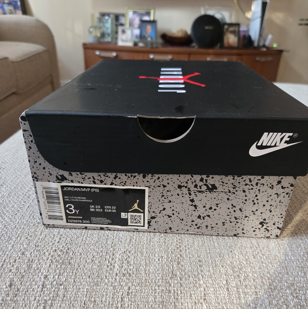 Jordan Kids Sneakers - Black and White